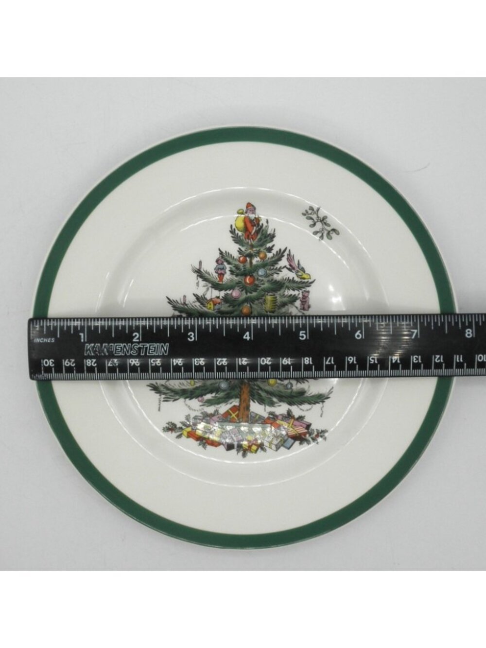 Christmas Tree by Spode 7-3/4 Inch Salad Plates Set of 4 Pattern: SP CHT England - Picture 4 of 6
